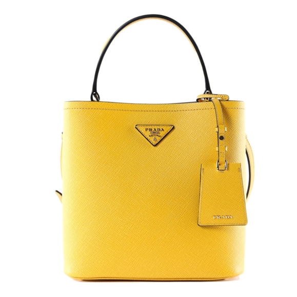 Handbags - 💥SOLD💥  Handbag